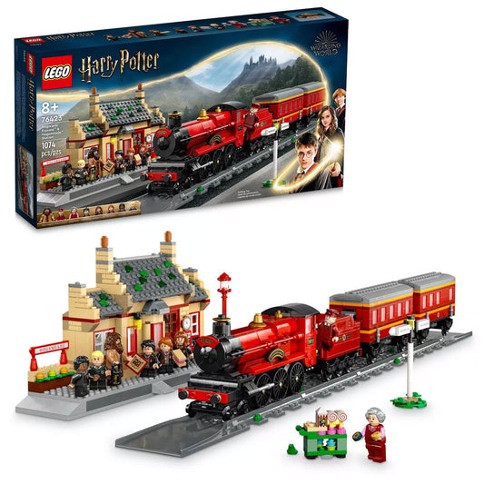 LEGO Harry Potter Hogwarts Express Train Set with Hogsmeade Station Building Set (76423)