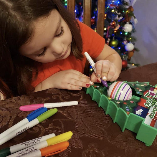 DIY Christmas Tree Ornament Coloring Kit - Mounteen. Worldwide shipping available.